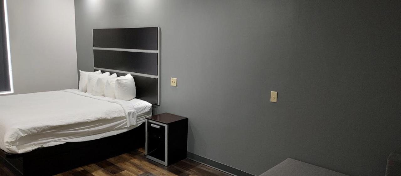 Sonesta Essential Savannah Bagian luar foto